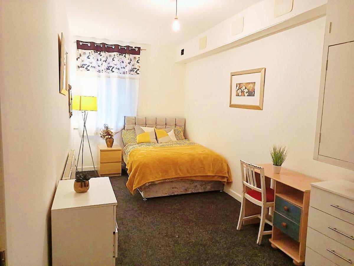 Double Room Close To Bradford University And City Centre Exterior foto