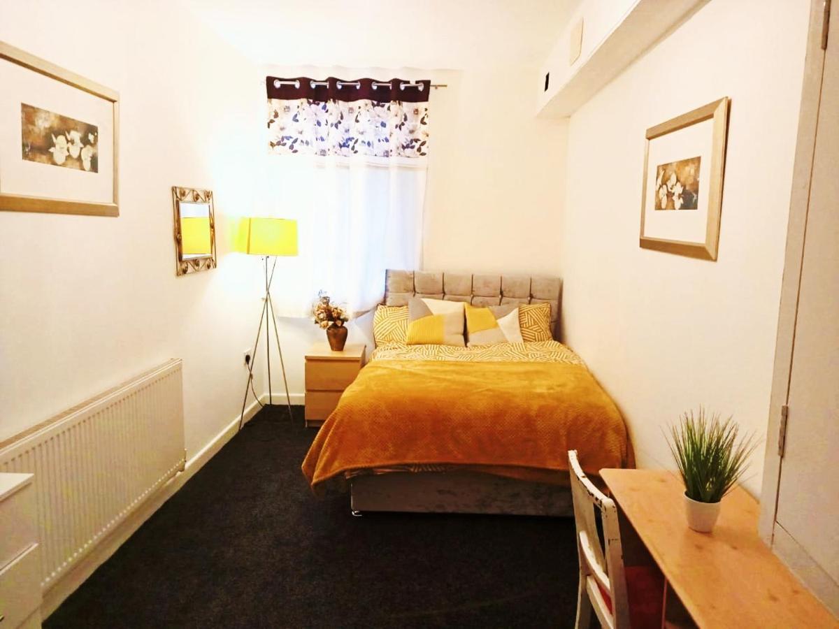 Double Room Close To Bradford University And City Centre Exterior foto