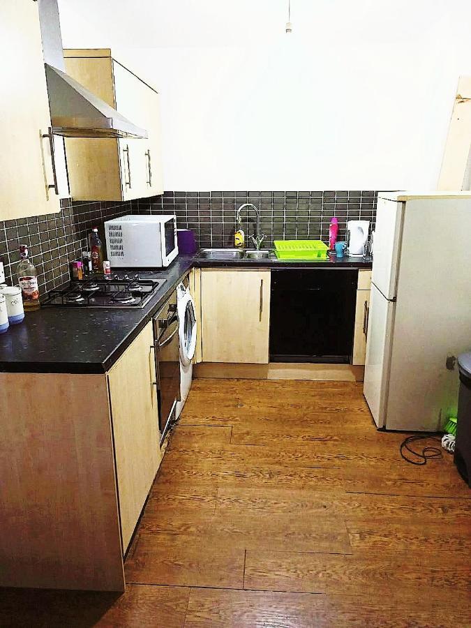 Double Room Close To Bradford University And City Centre Exterior foto